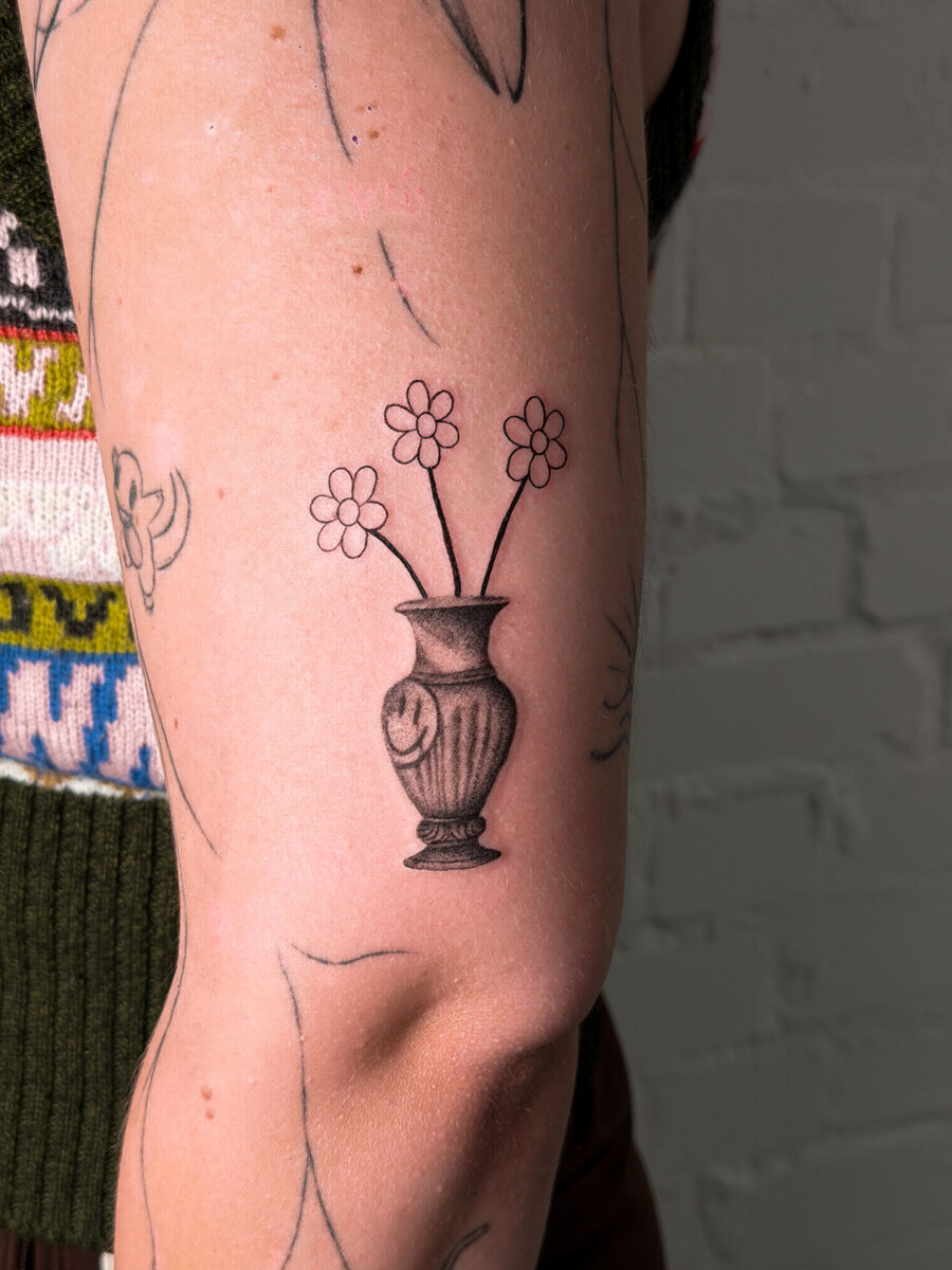 Stillleben – Noir Ink by J